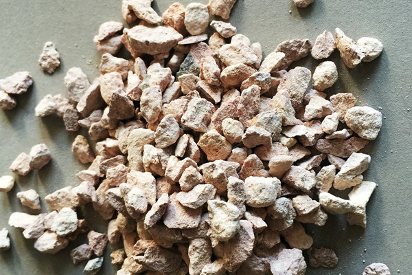 天然沸石是如何形成的？