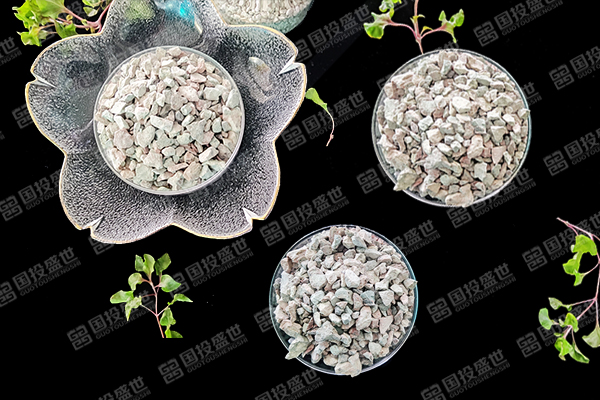 玉米種植中應(yīng)選擇沸石粉還是沸石顆粒？